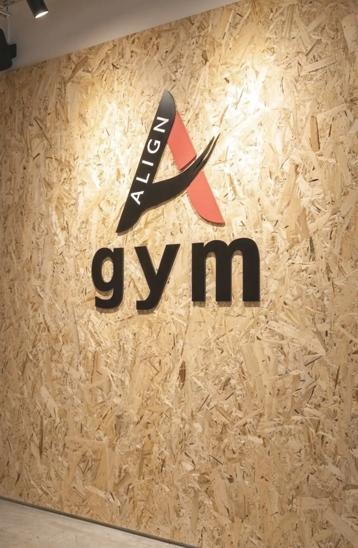 ALIGN gym ロゴウォール
