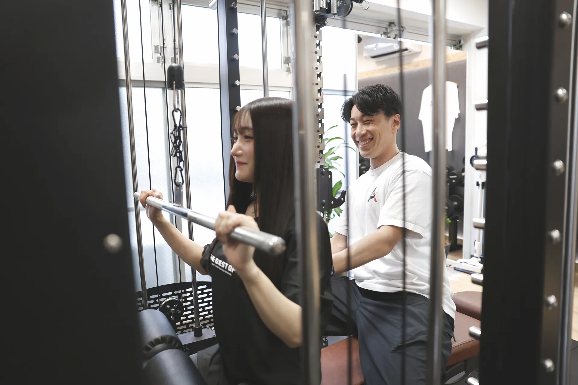 お客様に向き合う指導の様子